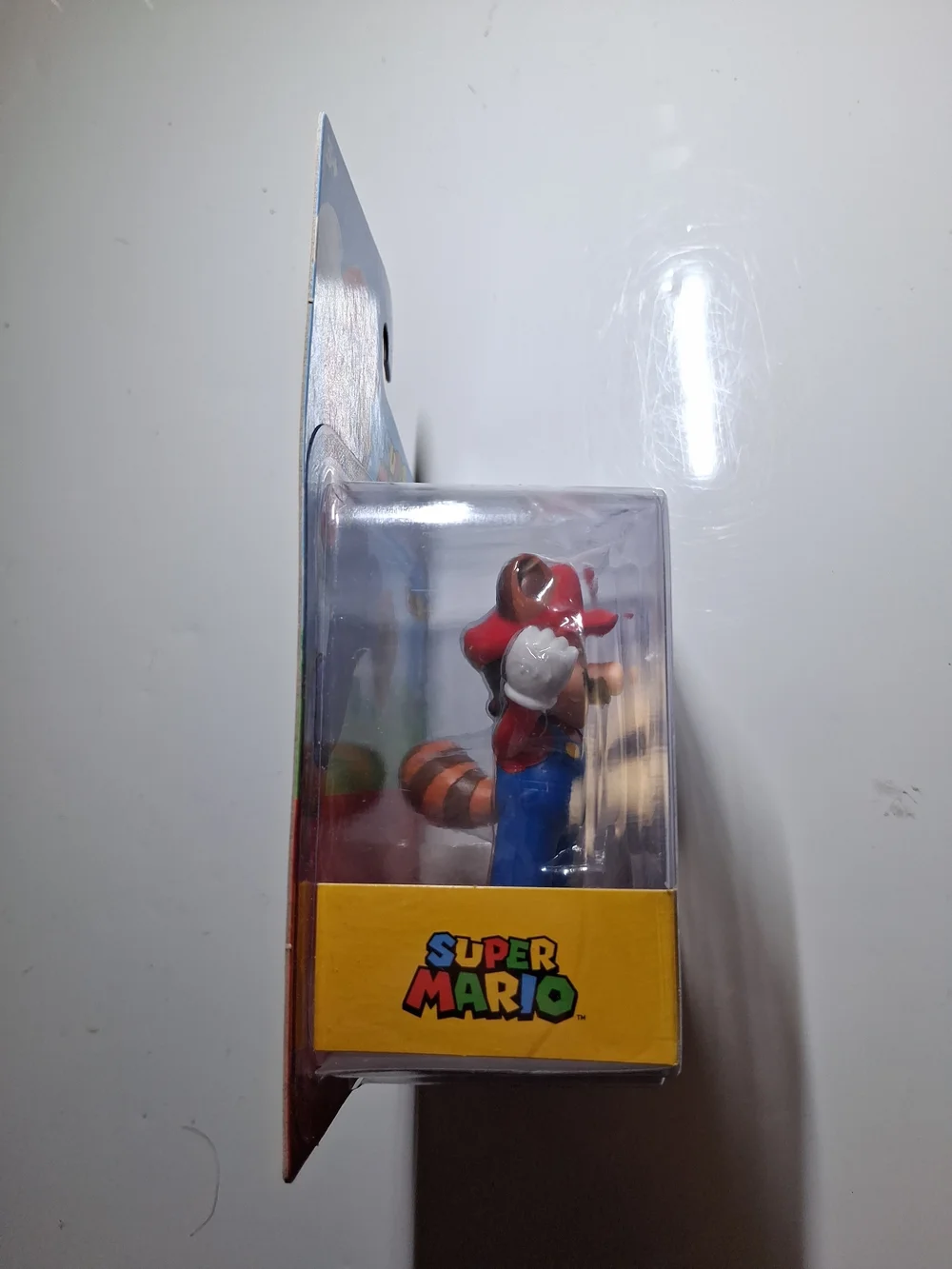 Jakks Pacific Super Mario Raccoon Mario 2.5 Inch Action Figure NIP